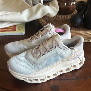 Faux On Cloud Women's Sneakers - Cream and Pink